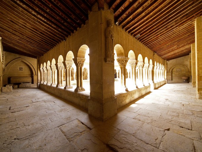 Iglesia y Claustro de San Pedro el Viejo