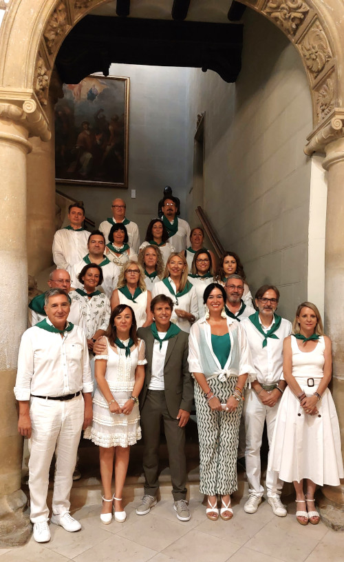 Manuel Benítez, “El Cordobés”, recibe un reconocimiento por parte del Ayuntamiento de Huesca con motivo de su retirada