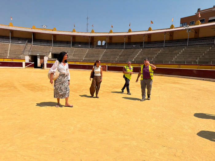 El Ayuntamiento de Huesca pone a punto la Plaza de Toros con una inversión de más de 18.000 euros para la Feria de la Albahaca 2026