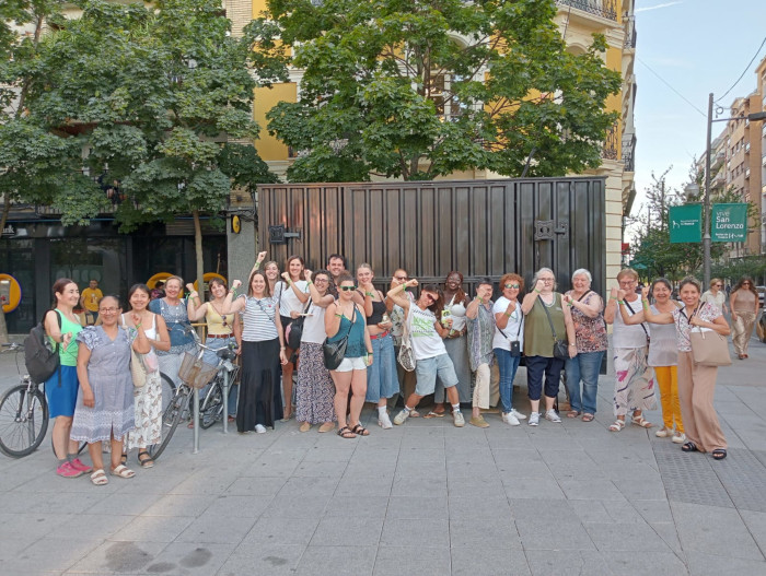 Huesca refuerza su compromiso por unas fiestas seguras con la apertura del Punto Violeta y el mapa de Enclaves Amigos